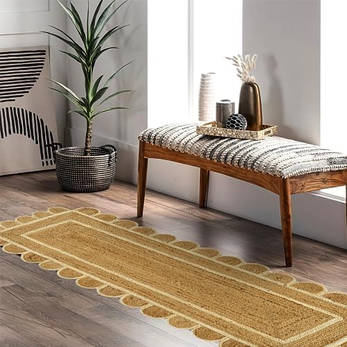 GRUHUM Scalloped Jute Area Rug 2'6"x4'ft Natural Base Off White Trim Handwoven Runner Reversible Soft Braided Farmhouse Jute Runner Rug Indoor EcoFriendly Livingroom Bedroom Kitchen Hallways Enterways
