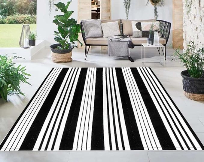 BUAGETUP Black and White Outdoor Patio Rug,5x8ft Striped Outdoor Rug Machine Washable Hand Woven Cotton for Living Room Front Porch