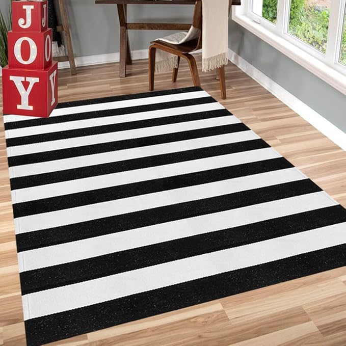 Seavish Black and White Striped Rug, 4’x6’ Indoor Outdoor Patio Rugs, Handmade Woven Farmhouse Front Porch Rugs, Machine Washable Modern Cotton Area Rugs for Living Room Entryway Dorm Apartment
