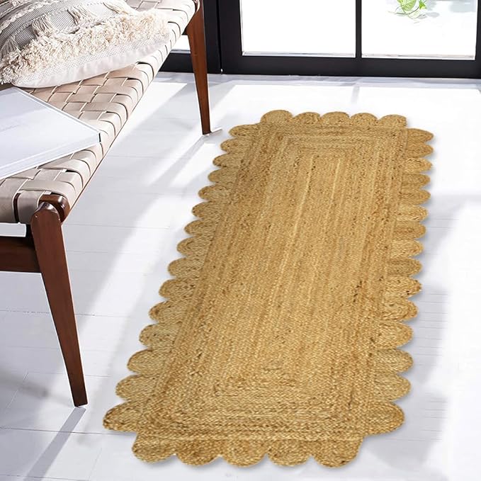 GRUHUM Scalloped Jute Runner Rug 2'6"x4'ft Natural Fibre Rectangular Boho Reversible Handwoven Soft Rustic Vintage Farmhouse Jute Area Rug Indoor EcoFriendly Livingroom Kitchen Hallways Enterways