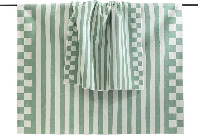 Carvapet Green Rugs for Living Room Bedroom, Striped Low Pile Modern Large Carpet with Rubber Backing, Foldable, Non Slip Machine Washable (7 x 5 Feet Rectangular, Green Area Rug)