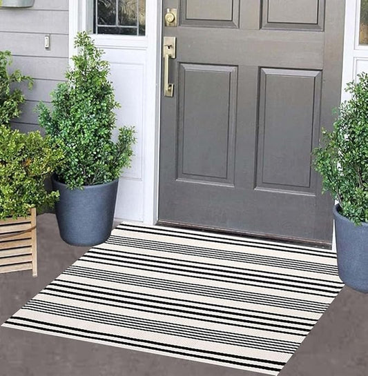 Black and White Striped Doormat 24'' x 35'' Front Porch Rug Machine Washable Indoor Outdoor Doormat for Front Porch Hand-Woven Entryway Rug for Laundry/Bathroom/Bedroom