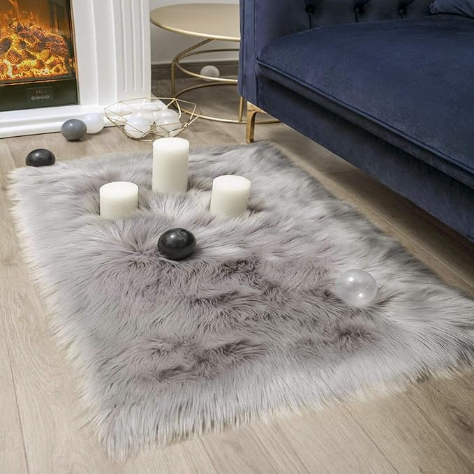 Ashler faux fur rug, Fluffy Shaggy Area Rug Ultra Soft 2 x 2.9 Feet Rectangle Fur Rug Grey Fuzzy Rug Machine Washable Shag Rug, Nursery Decor Throw Rugs for Bedroom, kids room, Living Room