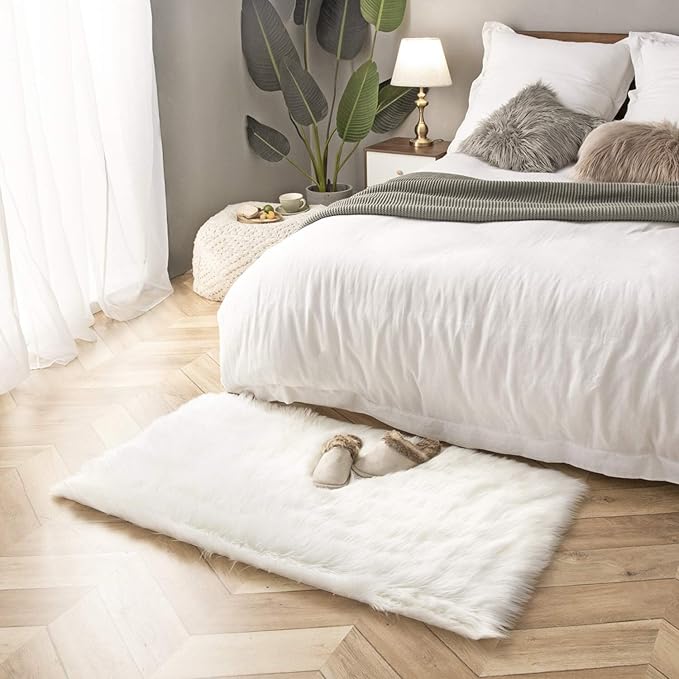 Ashler Faux Fur Rug - Fluffy Shaggy Area Rug, Ultra Soft 2.2 x 4 Feet Rectangle, White Fuzzy Machine Washable Shag, Nursery Decor Throw for Bedroom, Kids Room, Living Room