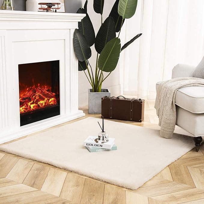 Ashler Faux Fur Rug, Ultra Soft Faux Rabbit Fur, Beige Area Rugs, 4 x 4 Feet Square, Machine Washable Nursery Decor Throw Rugs for Bedroom, Kids Room, Living Room