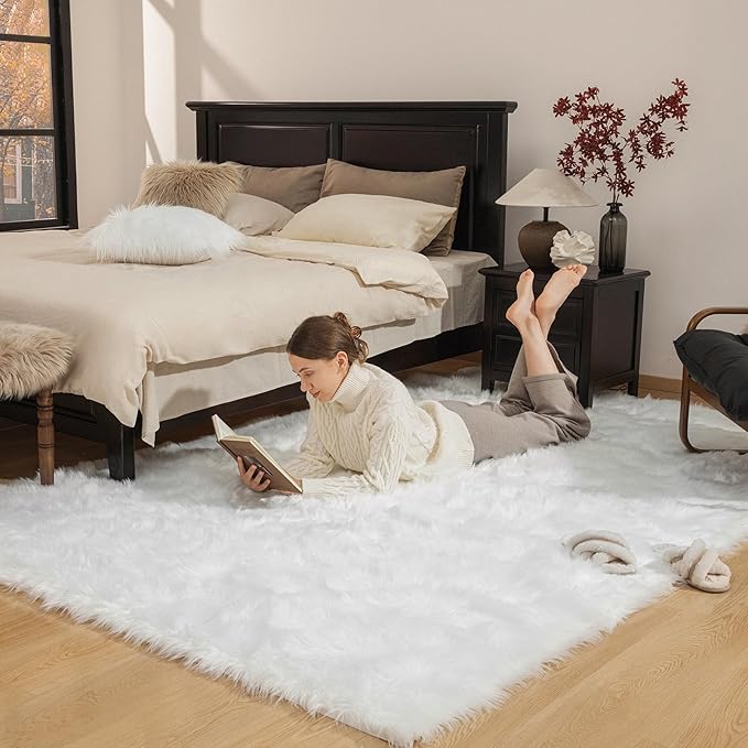 Ashler Faux Fur Rug, Fluffy Shaggy Area Rug Ultra Soft 5 x 7 Feet Rectangle Fur Rug White Fuzzy Rug Machine Washable Shag Rug, Nursery Decor Throw Rugs for Bedroom, Kids Room, Living Room