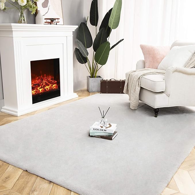 Ashler Faux Fur Rug, Ultra Soft Faux Rabbit Fur, Grey Area Rugs, 6 x 9 Feet Rectangle, Machine Washable Nursery Decor Throw Rugs for Bedroom, Kids Room, Living Room