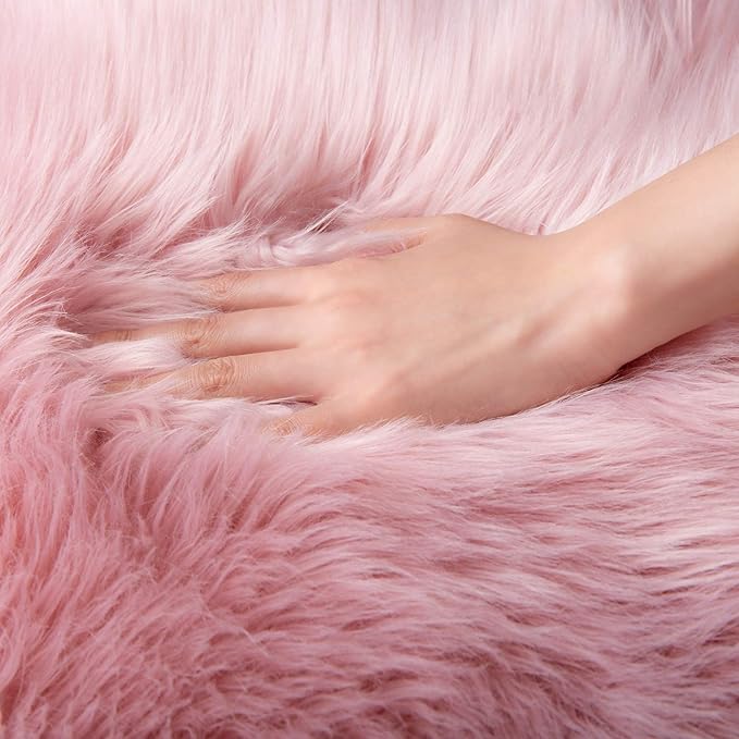 Ashler Faux Fur Rug, Pink Fluffy Shaggy Area Rug, Soft 3x3 Ft Round Fur Rug, Fuzzy Machine Washable Carpet, Nursery Rug for Kids Bedroom, Living Room