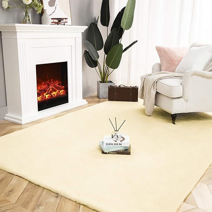 Ashler Faux Fur Rug, Ultra Soft Faux Rabbit Fur, Yellow Area Rugs, 6 x 9 Feet Rectangle, Machine Washable Nursery Decor Throw Rugs for Bedroom, Kids Room, Living Room