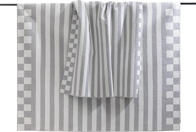 Carvapet Gray Rugs for Living Room Bedroom, Striped Low Pile Modern Carpet with Rubber Backing, Foldable, Non Slip Machine Washable (6 x 4 Feet Rectangular, Grey Area Rug)