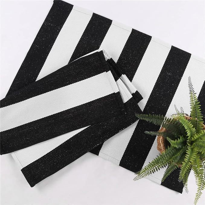 Seavish Black and White Striped Rug, 23.6" x 35.4" Christmas Welcome Mats for Front Door Porch Layered Door Mats Handmade Woven Small Farmhouse Machine Washable Rug Indoor Outdoor Doormats