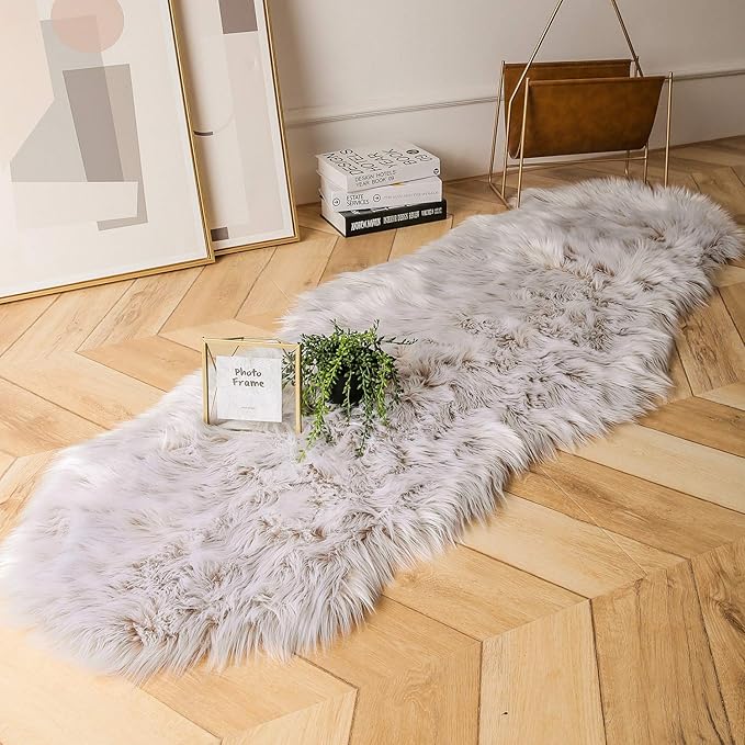 Ashler faux fur rug, Fluffy Shaggy Area Rug Ultra Soft 2 x 6 Feet Sheepskin Fur Rug, Frosted Bottom Beige Fuzzy Rug Machine Washable Shag Rug, Nursery Decor Throw Rugs for Bedroom, Living Room