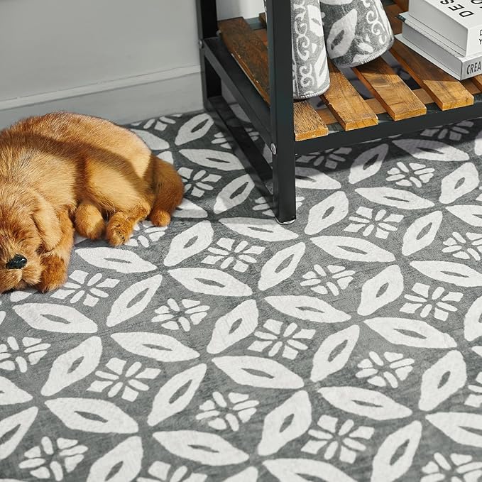 jinchan Runner Rug 2x5 - Hallway Rug Kitchen Washable Runner Rug Faux Wool Geometric Soft Rug Tile Pattern Floral Print Rug Stain Resistant Non-Slip Carpet for Bathroom Bedroom Laundry Room Grey