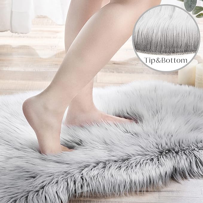 Ashler faux fur rug, Fluffy Shaggy Area Rug Ultra Soft 3 x 5 Feet Rectangle Fur Rug Frosted Bottom Black Fuzzy Rug Machine Washable Shag Rug, Nursery Decor Throw Rugs for Bedroom, Living Room