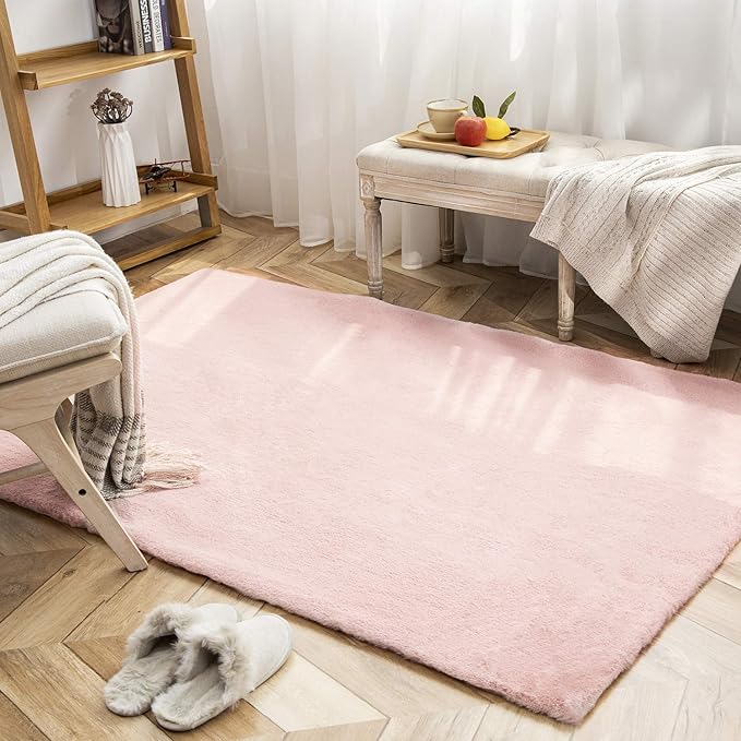 Ashler Faux Fur Rug, Ultra Soft Faux Rabbit Fur, Pink Area Rugs, 4 x 6 Feet Rectangle, Machine Washable Nursery Decor Throw Rugs for Bedroom, Kids Room, Living Room