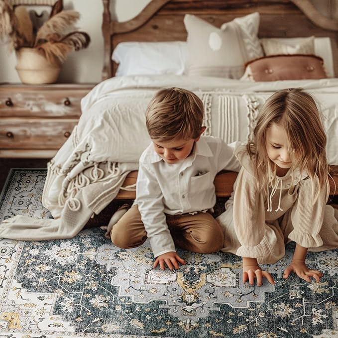 jinchan Runner Rug 3x8 Vintage Hallway Runner Boho Washable Rug Floral Medallion Retro Non Slip Classic Thin Soft Carpet for Kitchen Bedroom Bathroom Laundry Room Doorway Grey