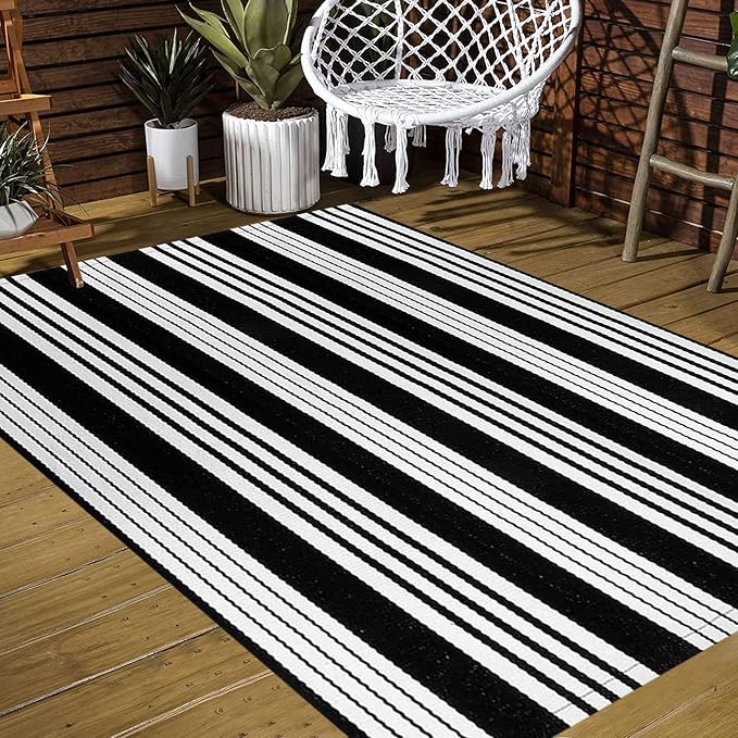 BUAGETUP Black and White Striped Outdoor Patio Rug 4' x 6',Hand Woven Cotton Patio Rug Front Porch Rug Indoor Outdoor Area Rug for Bedroom/Living/Room/Patio