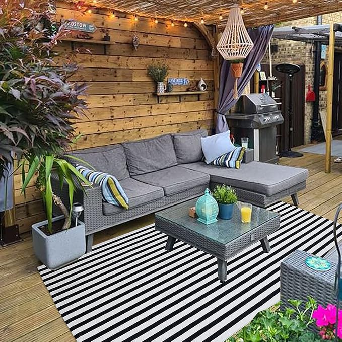 Black and White Outdoor Rug 4' x 6' Striped Front Porch Rug Hand-Woven Cotton Rug Machine Washable Floor Mat Indoor/Outdoor Area Rug for Layered Door Mats/Farmhouse/Living Room (4' x 6')
