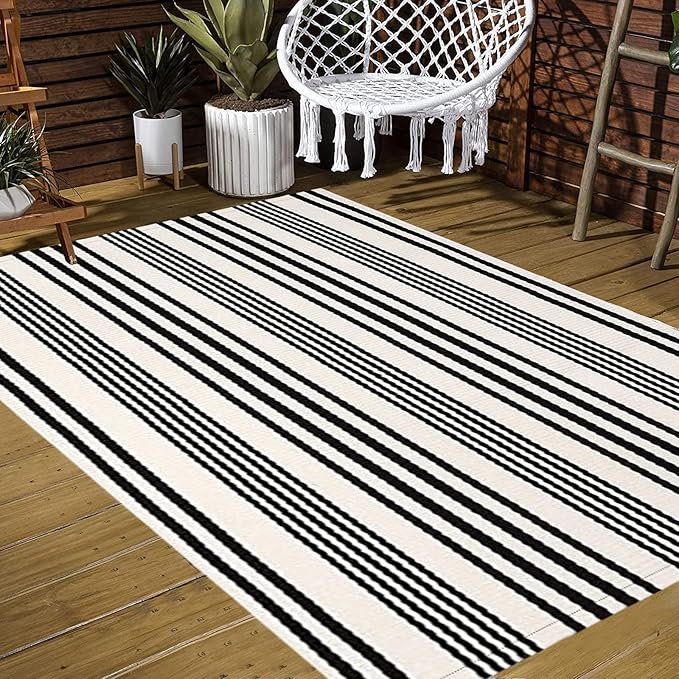 BUAGETUP Black and White Striped Outdoor Patio Rug 4' x 6',Hand Woven Cotton Patio Rug Front Porch Rug Indoor Outdoor Area Rug for Bedroom/Living/Room/Patio