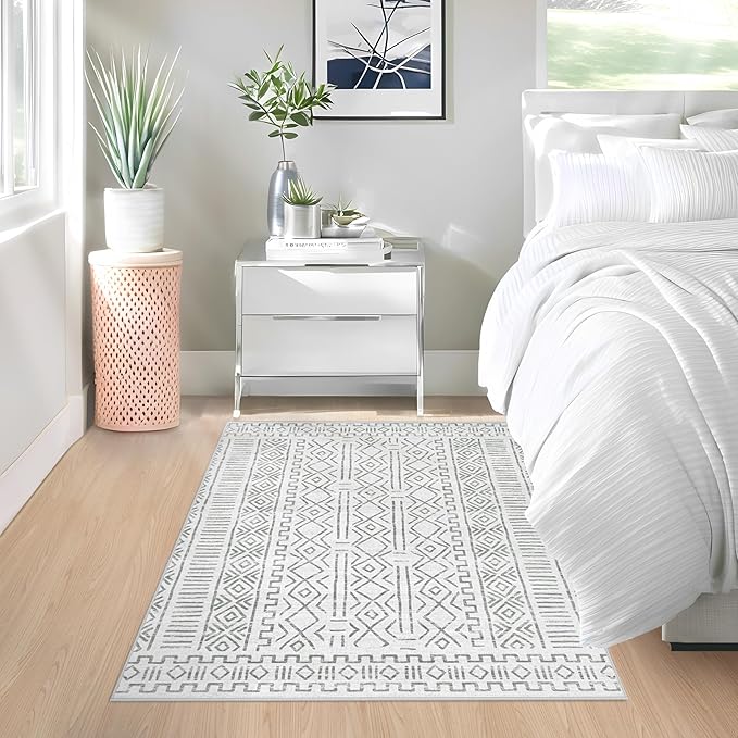 2x3 Rug Entryway Rugs: Washable Boho Small Geometric Moroccan Printed Pattern Rug Modern Indoor Soft Non Slip Ultra Thin Front Door Mat for Kitchen Bedroom (BeigeGray, 2'x3')