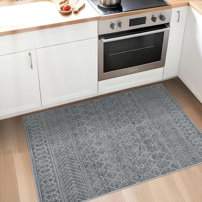 2x3 Rug Entryway Rugs: Washable Boho Small Geometric Moroccan Printed Pattern Rug Modern Indoor Soft Non Slip Ultra Thin Front Door Mat for Kitchen Bedroom (Black, 2'x3')
