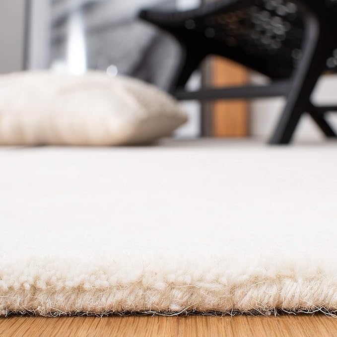 SAFAVIEH Courtyard Collection 2'7" x 5' Beige/Sweet Pea CY6062 Stripe Indoor/ Outdoor Waterproof Easy Cleaning Patio Backyard Area Rug