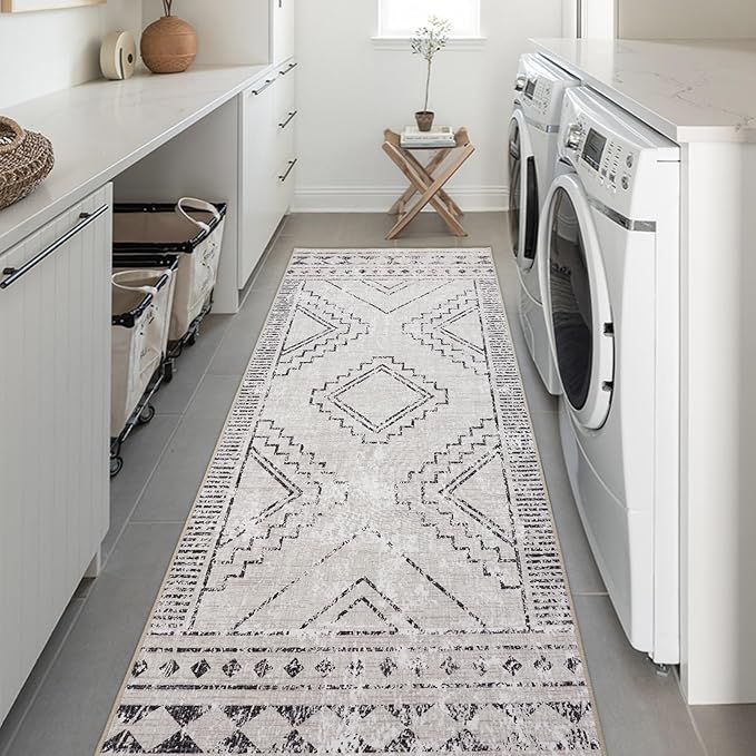 ILANGO Moroccan Runner Rugs for Hallway 2.5'x6' Machine Washable Area Rugs with Rubber Backing Modern Rugs Non Slip Carpet for Kitchen Indoor Floor Dedroom Farmhouse Dining Room, Foldable(Stone Grey)