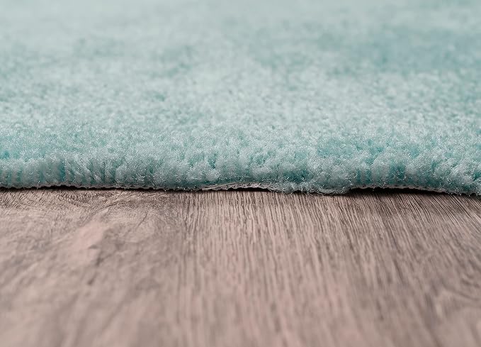 Garland Rug Room Size Bathroom Carpet 5 ft x 6 ft Sea Foam – Soft, Plush, Absorbent, Quick-Dry, Durable Unbound Edges for Easy Cutting