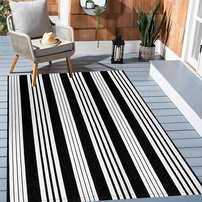 BUAGETUP Black and White Striped Outdoor Patio Rug 4' x 6',Hand Woven Cotton Patio Rug Front Porch Rug Indoor Outdoor Area Rug for Bedroom/Living/Room/Patio