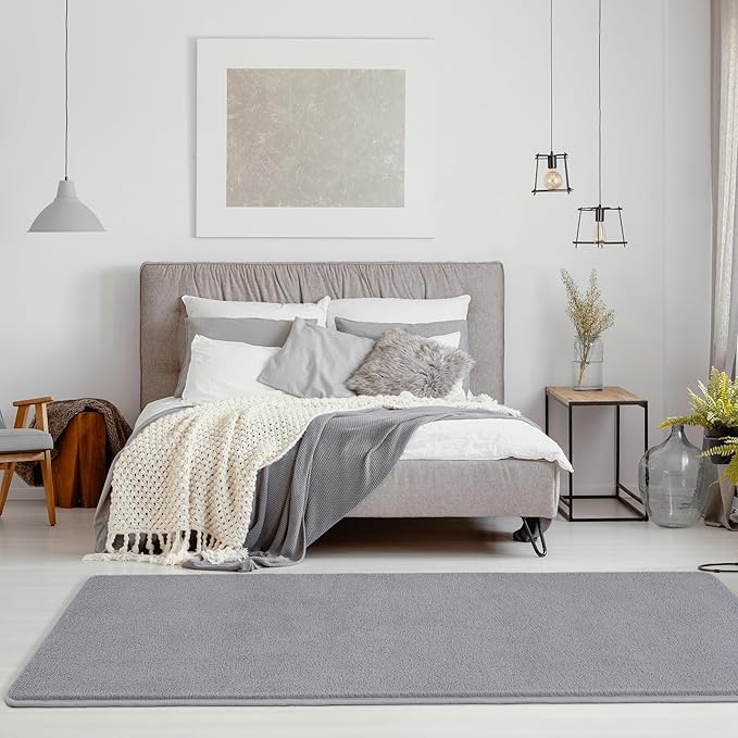 Keeko 2x6 Runner Rug, Grey Bedroom Bedside Runner Rug Small Carpet Living Room Area Throw Rugs for Hallway Soft Indoor Memory Foam Rugs for Teen Kids Classroom Nursery Dorm Laundry Room Decor