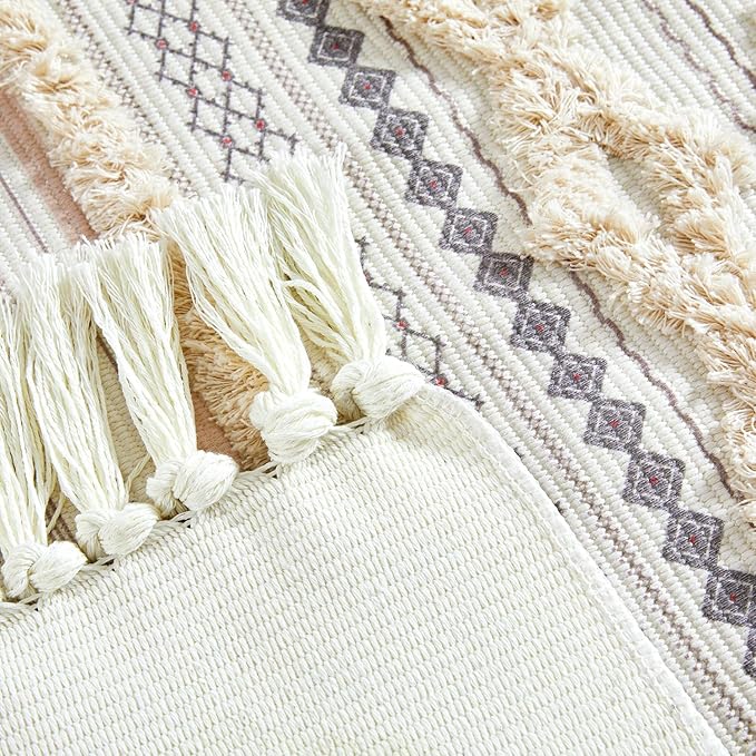 Washable Cotton Throw Rugs with Fringe, Boho Chic Modern Farmhouse Tufted Cute Vintage 2x3 Small Area Rugs for Bathroom Kitchen Bedroom Laundry Entryway Indoor Front Door Mat Thin Pile