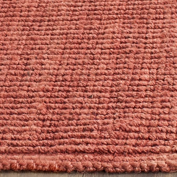 SAFAVIEH Natural Fiber Collection Accent Rug - 3' x 5', Rust, Handmade Chunky Textured Jute 0.75-inch Thick, Ideal for High Traffic Areas in Entryway, Living Room, Bedroom (NF447C)