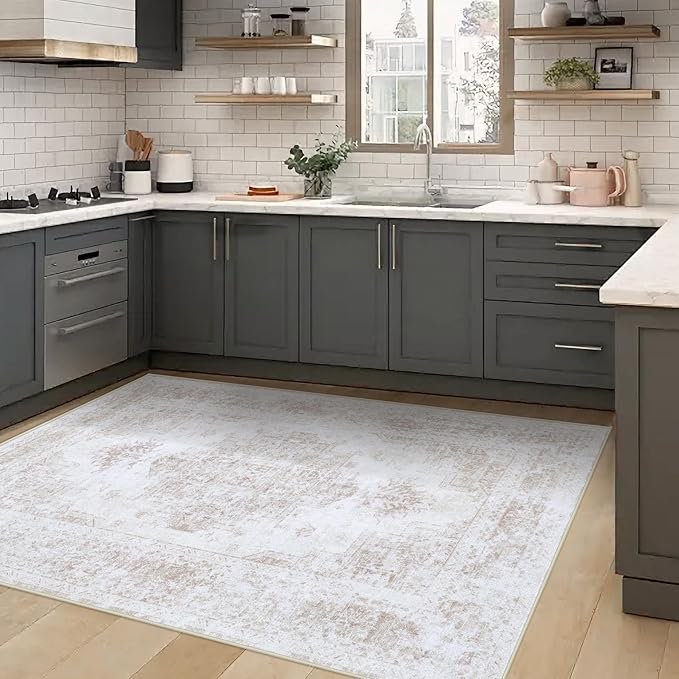 Bedroom Rug 3x5 Vintage Rug, Machine Washable Kitchen Rug Retro Medallion Distressed Rug Non-Slip Soft Low Pile Throw Rugs for Entryway Bedroom Bathroom Hallway Kitchen(Beige,3'x5')