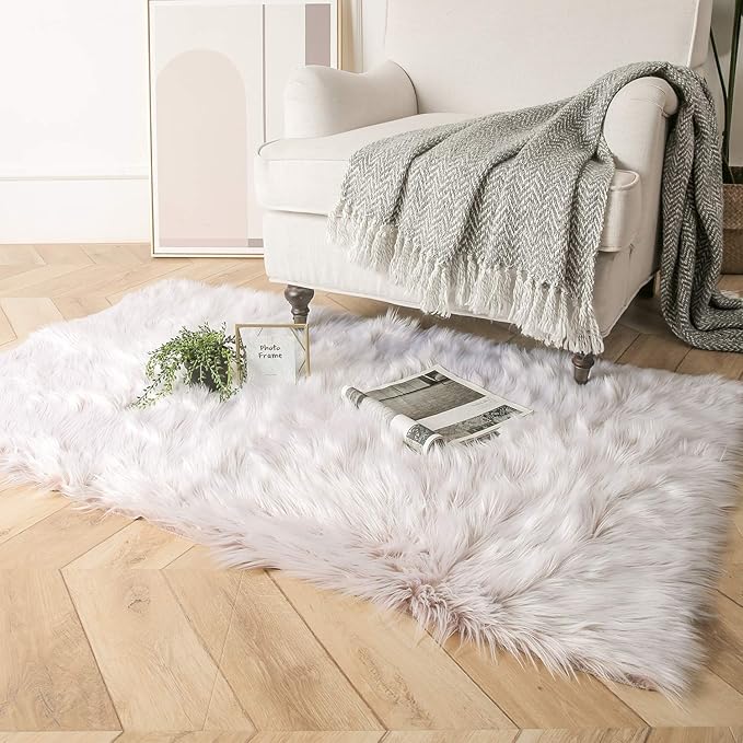 Ashler faux fur rug, Fluffy Shaggy Area Rug Ultra Soft 3 x 5 Feet Rectangle Fur Rug Frosted Bottom Beige Fuzzy Rug Machine Washable Shag Rug, Nursery Decor Throw Rugs for Bedroom, Living Room