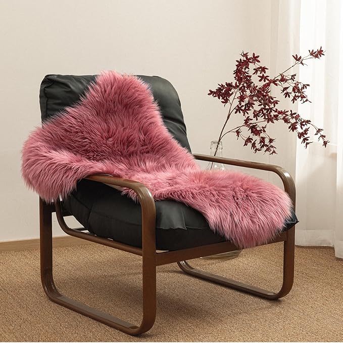 Ashler Faux Fur Rug, Fluffy Shaggy Area Rug Ultra Soft 2.3 x 3.3 Feet Sheepskin Fur Rug, Blush Pink Fuzzy Machine Washable Shag Rug, Nursery Decor Throw Rugs for Bedroom, Kids Room, Living Room
