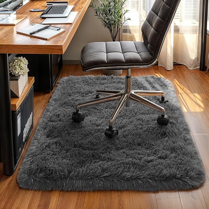 Grey Rug for Bedroom, 2x3 Fluffy Area Rugs for Kids Playroom, Furry Carpet for Nursery Room, Shaggy Rug for Teen Living Room, Thick Fuzzy Plush Rug for Dorm, Cute Room Decor for Baby