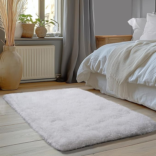 Zentavio Bedside Rugs Small 2x3 Shag Entry Entrance Rugs Soft Bedroom Carpet Area Rugs for Dorm College Essentials Non-Slip Living Room Throw Rug Home Decor Aesthetic Nursery White