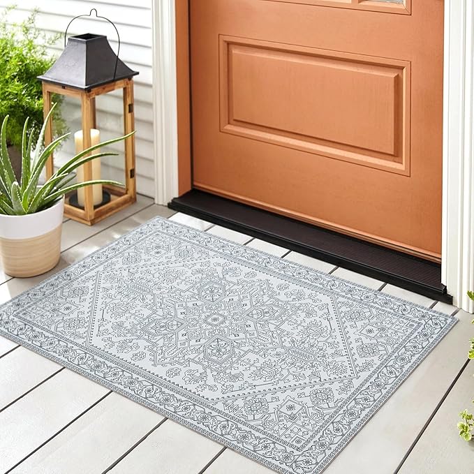 2x3 Doormat Washable Rug Non-Slip and Stain Proof, Black and White Small Rug Indoor Door Mat for Bedroom Kitchen Bathroom Entryway