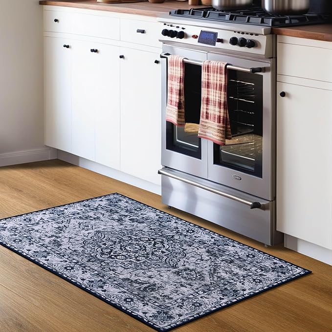 YJ.GWL Doormat Boho Area Rug 2x3, Machine Washable Small Low Pile Lightweight Thin Entryway Rug, Floral Vintage Distress Print Pattern Carpet for Entrance Kitchen Bedroom, Blue/White