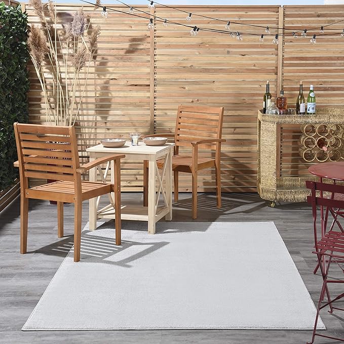 Nourison Essentials Indoor/Outdoor Silver Grey 6' x 9' Area Rug, Easy Cleaning, Non Shedding, Bed Room, Living Room, Dining Room, Backyard, Deck, Patio (6x9)