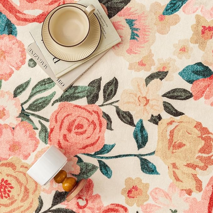 Washable Floral Runner Rug 2x6 Beige Hallway Carpet Scalloped Flower Non Slip Soft Long Kitchen Runner Farmhouse Low Pile Thin Indoor Floor Cover for Bathroom Bedroom Laundry Room Entryway