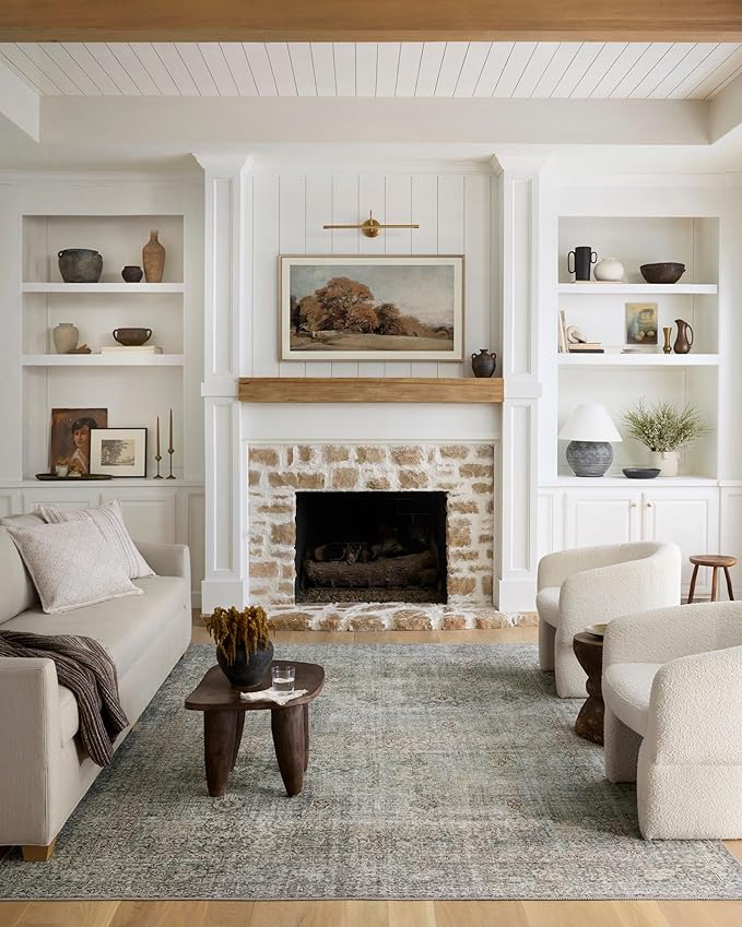 Loloi Chris Loves Julia Jules Collection JUL-08 Emerald/Antique Ivory 3'-6'' x 5'-6'', .13" Pile Height, Accent Rug