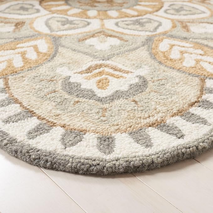 SAFAVIEH Novelty Collection Area Rug - 6' Round, Ivory & Beige, Handmade Wool, Flower Design, Ideal for High Traffic Areas in Living Room, Bedroom, Dining (NOV604A-6R)