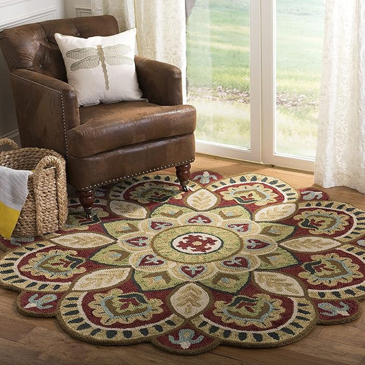 SAFAVIEH Novelty Collection Area Rug - 10' Round, Red & Taupe, Handmade Boho Floral Rustic Country Wool, Ideal for High Traffic Areas in Living Room, Bedroom (NOV604Q)