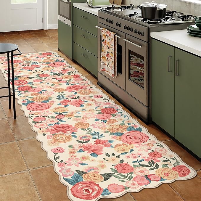 Washable Floral Runner Rug 2x8 Beige Hallway Carpet Scalloped Flower Non Slip Soft Long Kitchen Runner Farmhouse Low Pile Thin Indoor Floor Cover for Bathroom Bedroom Laundry Room Entryway