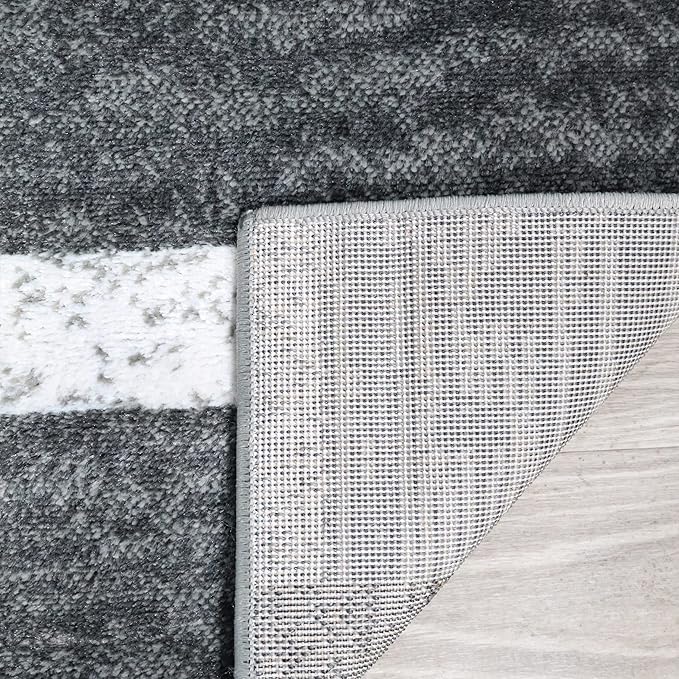 Superior Indoor Runner Rug, Jute Backed, Modern Geometric Patchwork Floor Decor for Bedroom, Office, Living Room, Entryway, Hardwood Floors, Rockwood Collection, 2' 7" x 8', Charcoal
