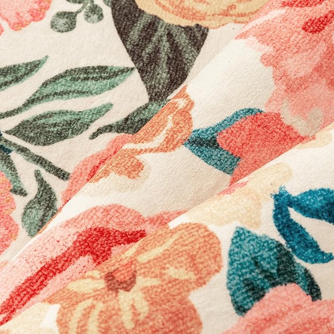 Washable Floral Runner Rug 2x6 Beige Hallway Carpet Scalloped Flower Non Slip Soft Long Kitchen Runner Farmhouse Low Pile Thin Indoor Floor Cover for Bathroom Bedroom Laundry Room Entryway