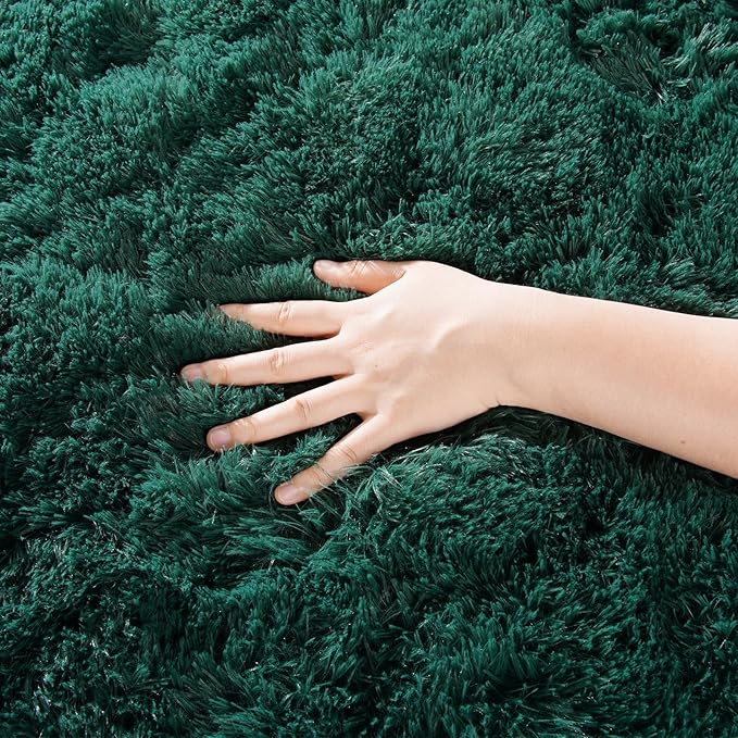 Zentavio Emerald Green Rugs for Bedroom 4x6 Dark Green Area Rugs for Living Room Fluffy Fake Grass Carpet for Kids Room Playroom Furry Shag Aesthetic Soft High Pile Washable Home Decor