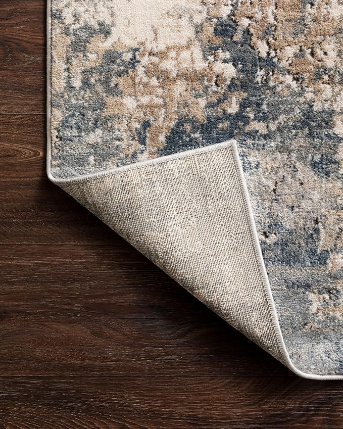 Loloi Teagan Collection 6'-7" x 9'-2" Area Rug in Sand/Mist - Large, Soft Neutral Rug, High-Traffic for Living Room, Bedroom, Home Office, Dining Area