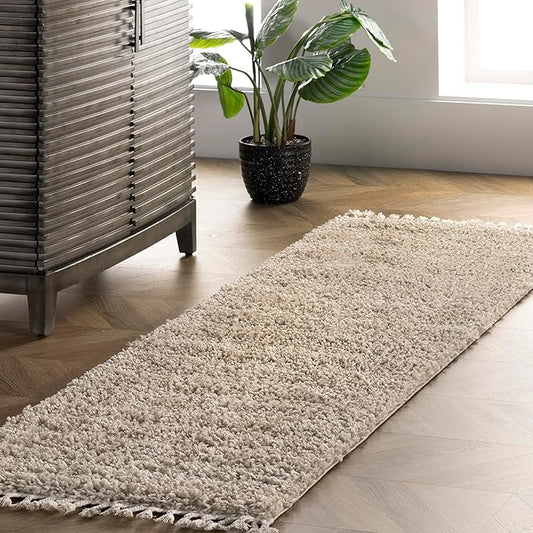 nuLOOM Neva Modern Tasseled Shag Runner Rug, 2' 6" x 8', Beige, Casual